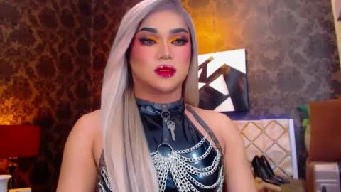 CALL ME STELLA online show from January 26, 10:02 am