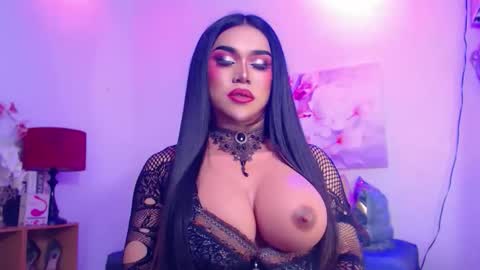 Snapshot of stellagrayts chatting on May 7, 7:36 am CALL ME STELLA online show from May 7, 7:36 am