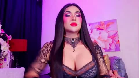 CALL ME STELLA online show from July 13, 7:55 am