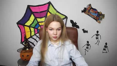 stellalights online show from October 22, 12:16 pm