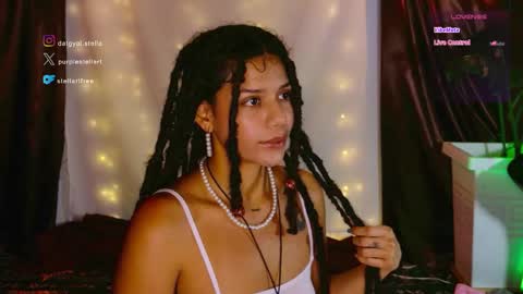 Snapshot of stellart_ chatting on June 5, 2:51 am stellart_ online show from June 5, 2:51 am
