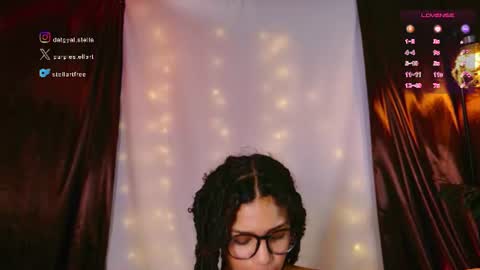 Snapshot of stellart_ chatting on June 11, 1:27 am stellart_ online show from June 11, 1:27 am