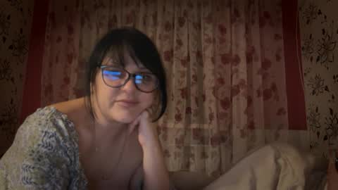 Snapshot of stellarteam chatting on November 13, 6:51 pm StellarTeam online show from November 13, 6:51 pm