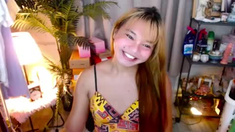 Stella sweet online show from June 12, 2:10 am