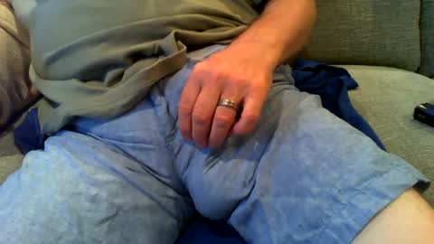 Snapshot of stemee chatting on July 29, 8:18 pm marriedsecretcrotchwatcher online show from July 29, 8:18 pm