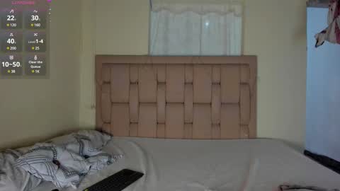 Snapshot of stepcouple__ chatting on March 1, 10:10 pm Stepcouple online show from March 1, 10:10 pm