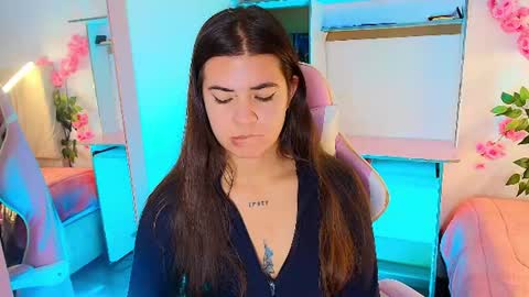Emma online show from July 10, 2:05 am