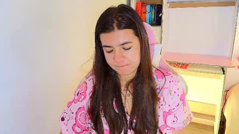 Emma online show from July 15, 10:53 am