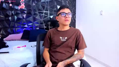 stephanandsamantha online show from September 26, 8:57 pm