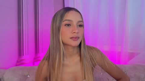 Stefff  online show from May 30, 9:45 pm