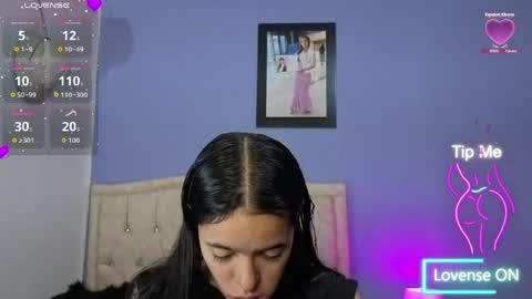 Stephania online show from June 5, 3:29 pm