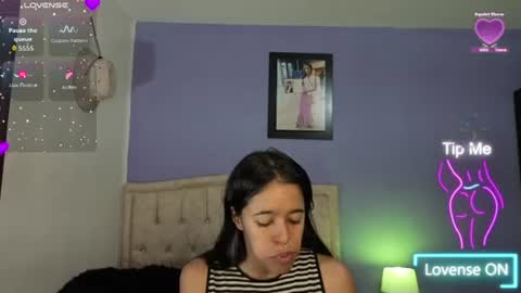 Stephania online show from June 12, 1:54 pm