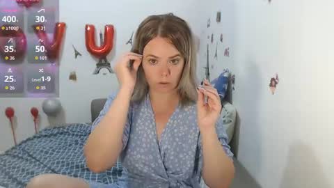 Snapshot of stephaniewild chatting on July 24, 10:35 am Stephanie online show from July 24, 10:35 am