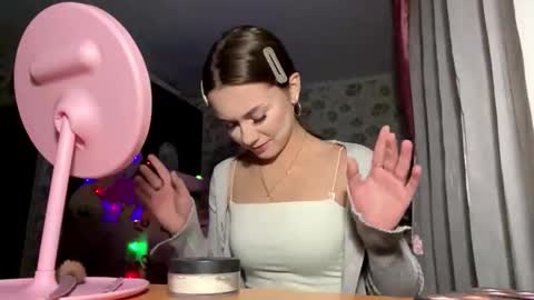 Stephani online show from February 21, 3:02 pm