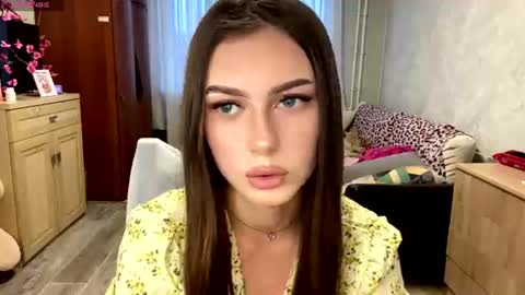 Snapshot of stephaniflicek chatting on June 25, 4:33 pm Stephani online show from June 25, 4:33 pm