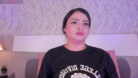 Snapshot of stephany_harlot chatting on May 24, 11:43 pm stephany_harlot online show from May 24, 11:43 pm