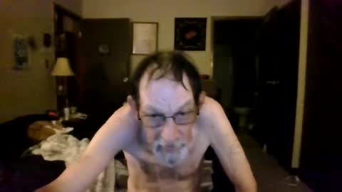 Snapshot of stephenasmith3 chatting on August 5, 1:41 am stephenasmith3 online show from August 5, 1:41 am