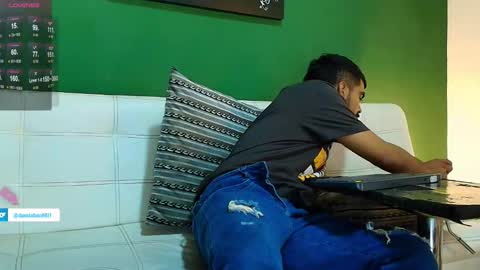    ................     online show from September 18, 3:41 am