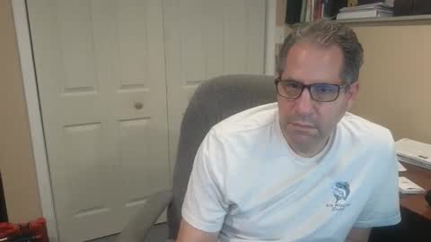 stephenhal9 online show from November 16, 11:54 pm