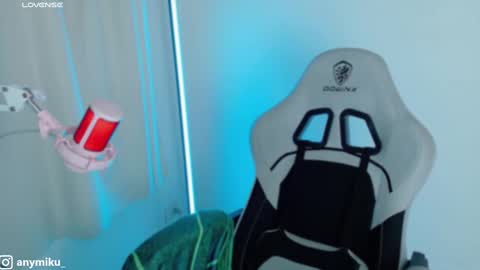 stephy online show from December 21, 4:41 am