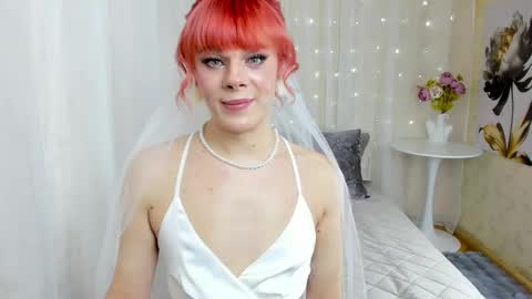 Snapshot of stesnyashkaalice chatting on February 14, 12:03 pm Alice online show from February 14, 12:03 pm