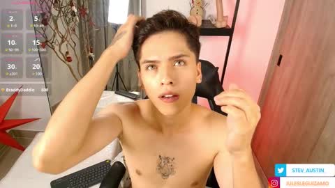 Snapshot of stev_austin_ chatting on November 20, 11:04 pm Stev austin online show from November 20, 11:04 pm