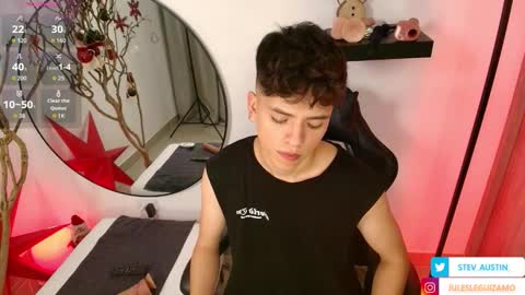 Snapshot of stev_austin_ chatting on December 19, 11:12 pm Stev austin online show from December 19, 11:12 pm