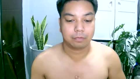 Snapshot of steve_boy21 chatting on October 17, 2:48 am Steve online show from October 17, 2:48 am