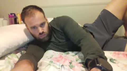 Snapshot of stevebrooks91 chatting on January 16, 1:58 am Steven online show from January 16, 1:58 am