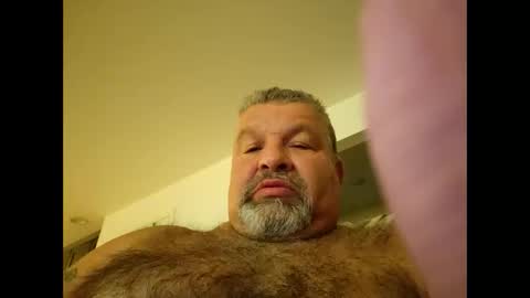 steved6001 online show from December 9, 1:51 am