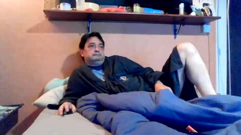 Snapshot of stevefromfrance chatting on December 2, 7:36 am stevefromfrance online show from December 2, 7:36 am