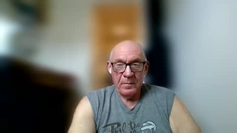 stevejons47 online show from March 18, 6:11 pm