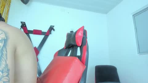 Steven online show from February 5, 11:37 am