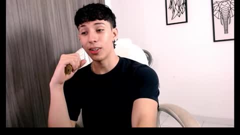 steven__connor online show from November 14, 3:16 am