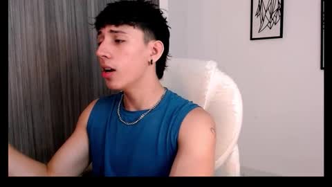 steven__connor online show from November 16, 3:01 am