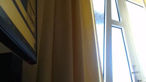 Steven online show from March 11, 8:42 am