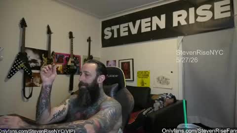 Snapshot of stevenrisenyc chatting on May 29, 1:03 am StevenRiseNYC online show from May 29, 1:03 am