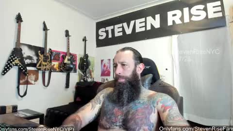 Snapshot of stevenrisenyc chatting on June 7, 10:57 pm StevenRiseNYC online show from June 7, 10:57 pm