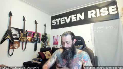 Snapshot of stevenrisenyc chatting on June 24, 12:42 am StevenRiseNYC online show from June 24, 12:42 am