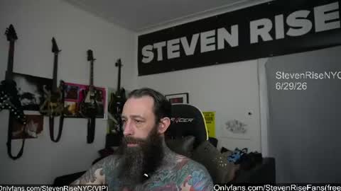 Snapshot of stevenrisenyc chatting on June 29, 12:38 pm StevenRiseNYC online show from June 29, 12:38 pm