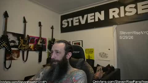 Snapshot of stevenrisenyc chatting on June 30, 12:44 am StevenRiseNYC online show from June 30, 12:44 am