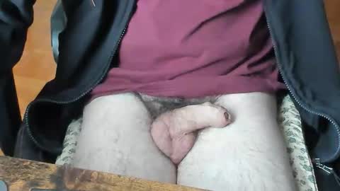 Snapshot of stevex870 chatting on October 5, 12:25 pm Steve online show from October 5, 12:25 pm