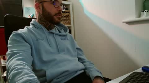 Snapshot of stevie_rae chatting on November 9, 5:11 pm stevie_rae online show from November 9, 5:11 pm