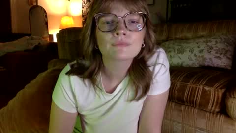 Stevie Mae online show from March 18, 6:38 am