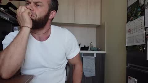 Snapshot of stewart_benzo chatting on October 13, 10:59 am Stewart Barnz online show from October 13, 10:59 am