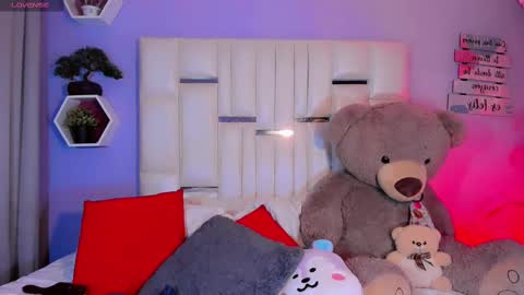 Snapshot of steyseequeen chatting on November 2, 7:22 am Steisee Reyes online show from November 2, 7:22 am