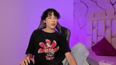 Sthepano  online show from February 13, 8:16 pm