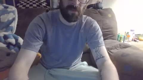 stickywhiteslime online show from January 12, 8:47 pm