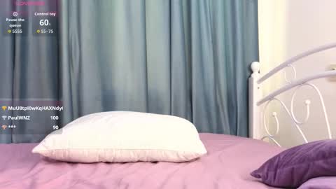 still__eva online show from October 24, 4:42 am