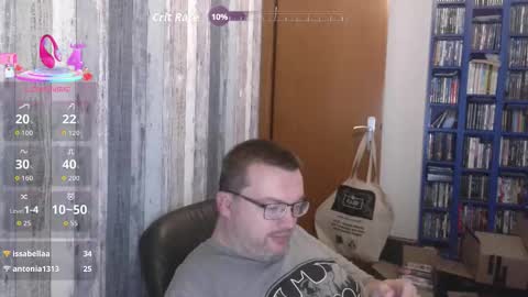 Snapshot of still_alive1985 chatting on September 26, 7:45 am Oliver online show from September 26, 7:45 am